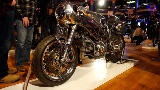Custom '97 Ducati M900 Monster